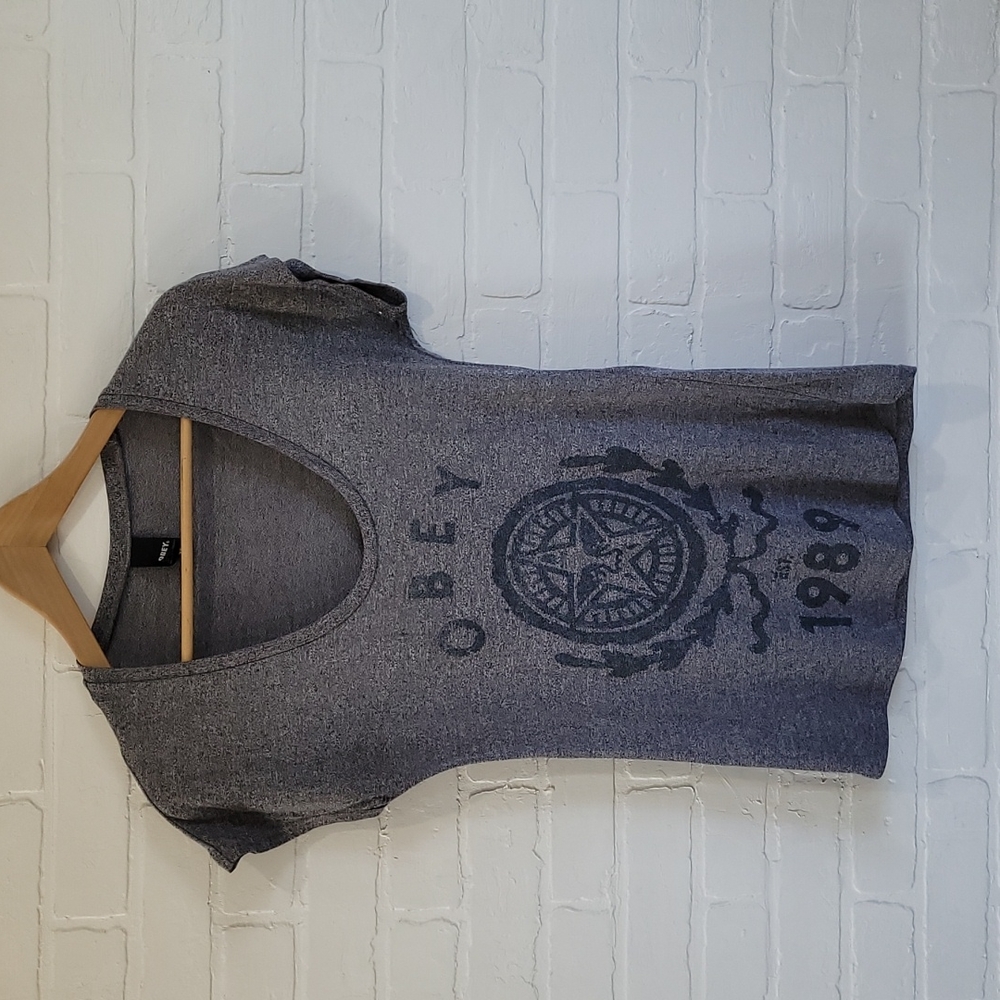 Grey OBEY T-Shirt Star Crest Tee Top Punk Rock Vintage Cute Sexy Essential Skate